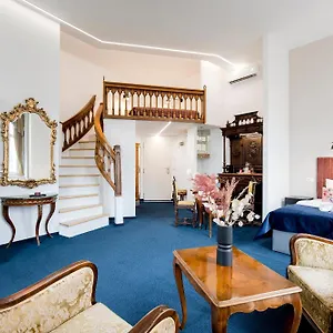 Giselle Vintage Doubles - Adults Only Hotel
